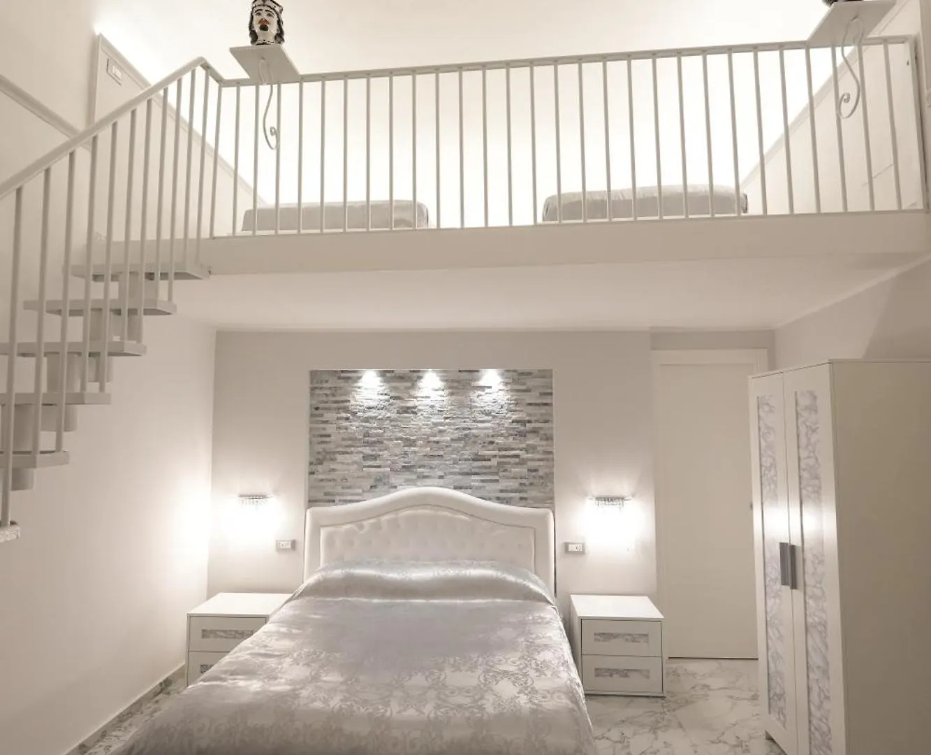 Catania Luxury Apartments 0*,
